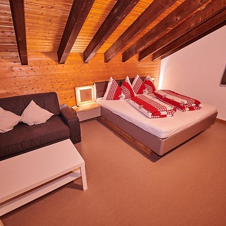 Montlinger Schwamm Hotel Oberriet Exterior photo